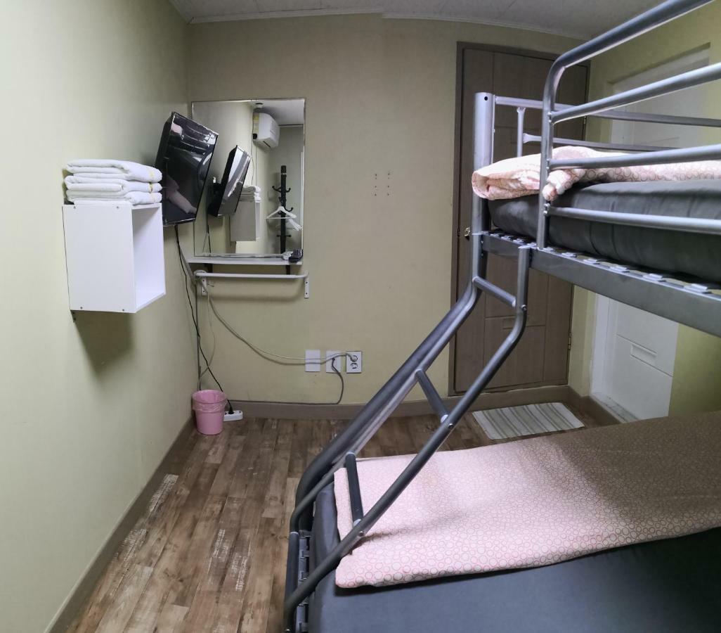 Sunrise Inn โซล ภายนอก รูปภาพ